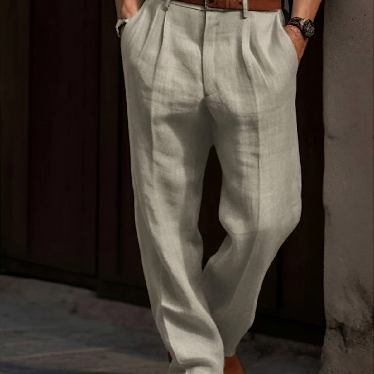 men's pleated relaxed fit trousers in green
