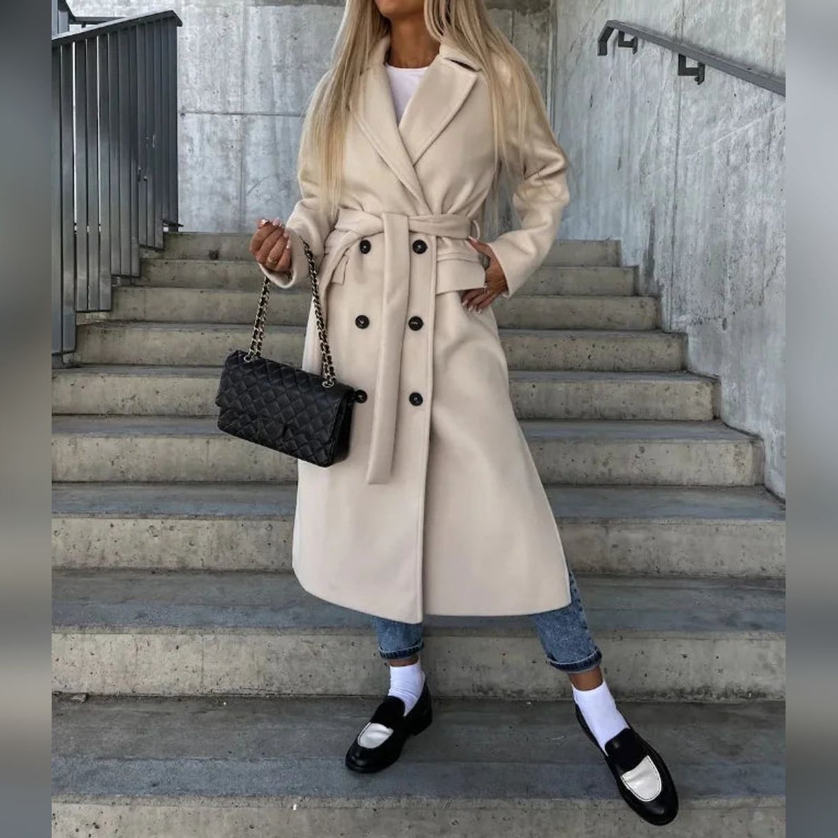 women's classic long sleeve trench coat in khaki