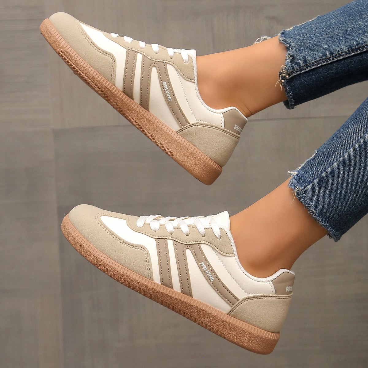 women's cushioned walking shoes