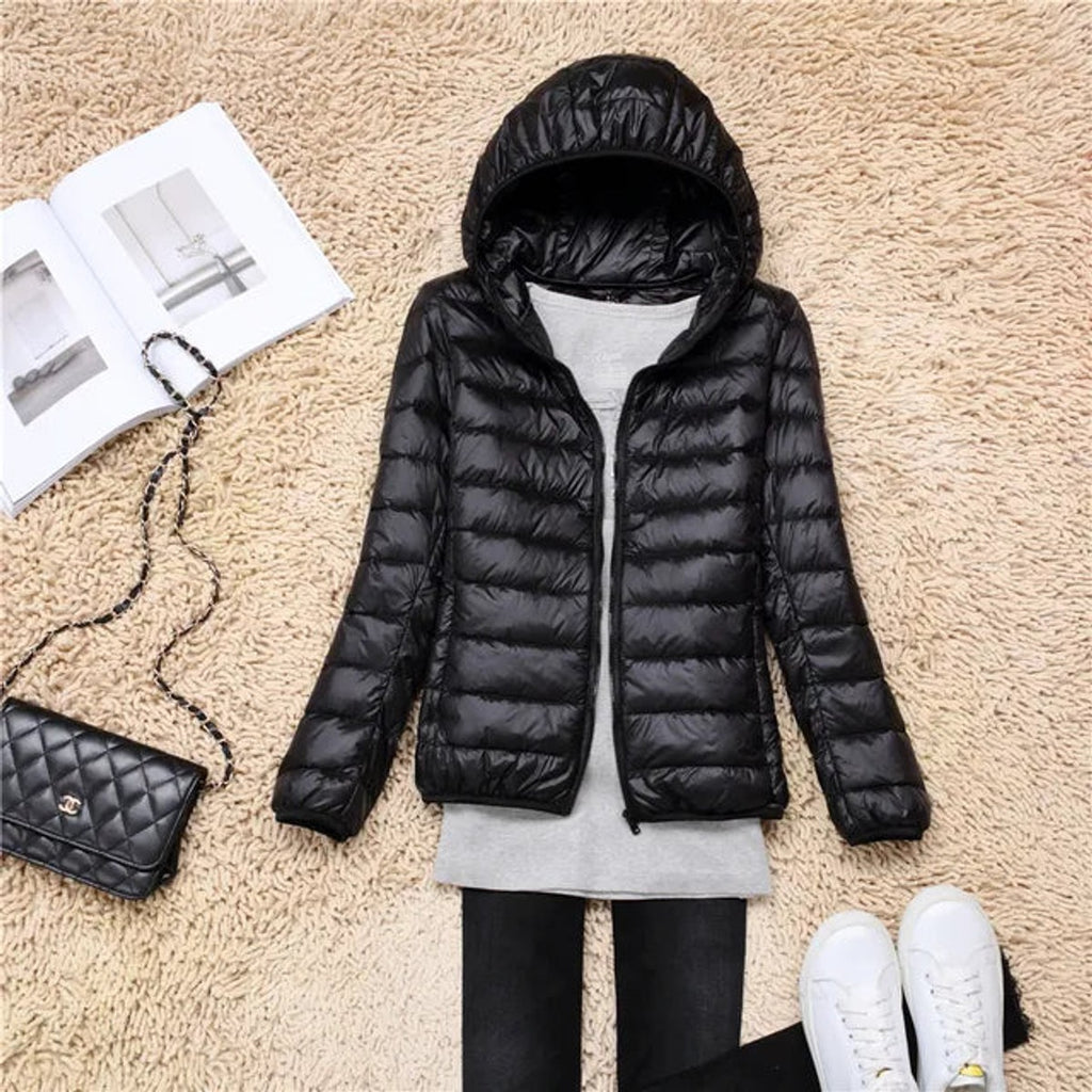 women's packable hooded puffer coat in black
