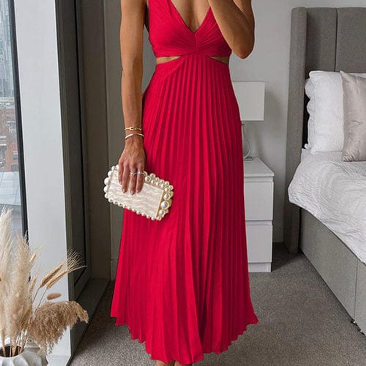 women's pleated midi dress in red