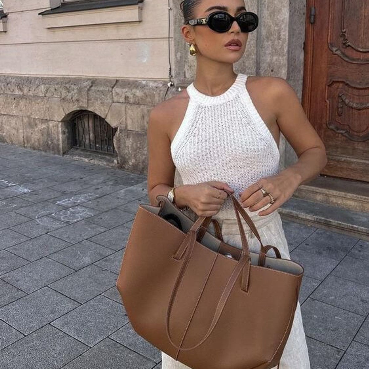 women's vintage tote bag in brown