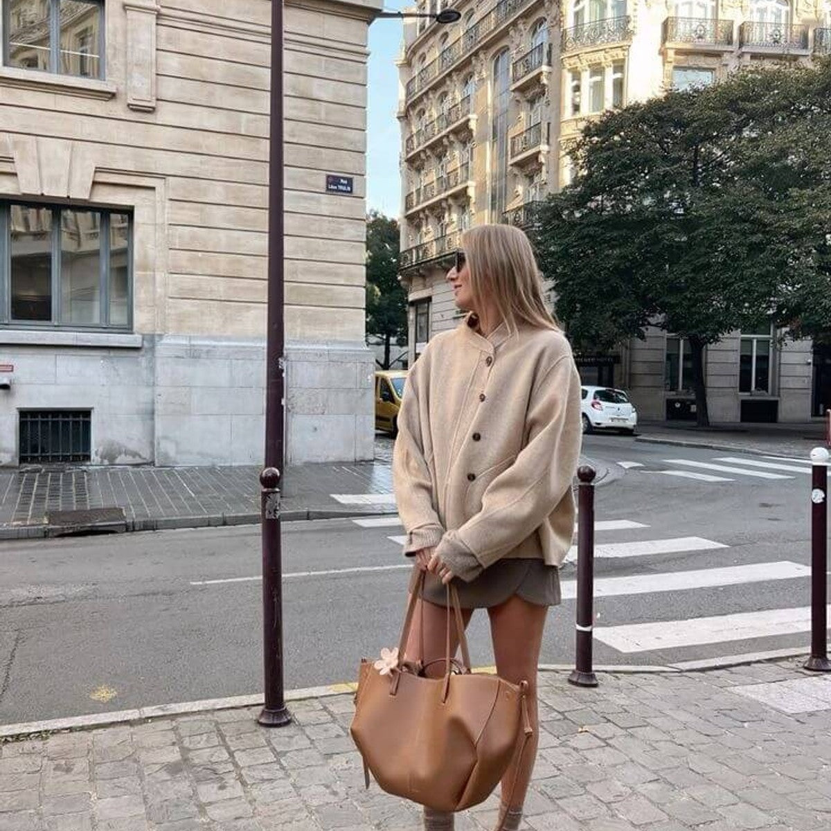 women's vintage tote bag in brown